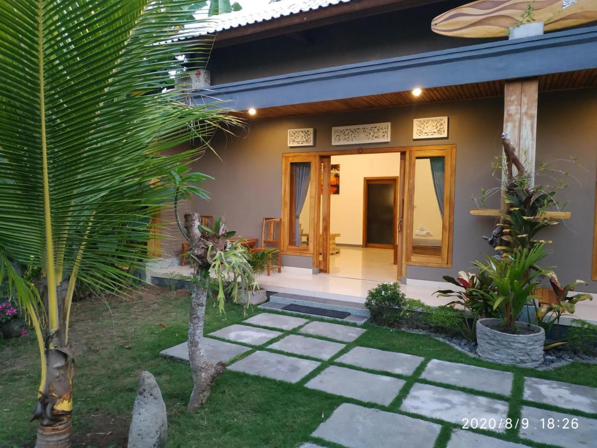 Harris Surf Villa ปูลูกาน ภายนอก รูปภาพ