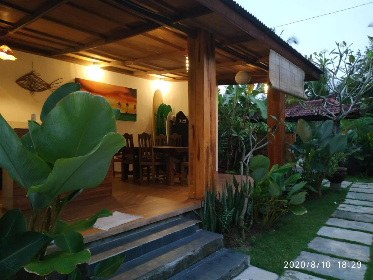 Harris Surf Villa ปูลูกาน ภายนอก รูปภาพ
