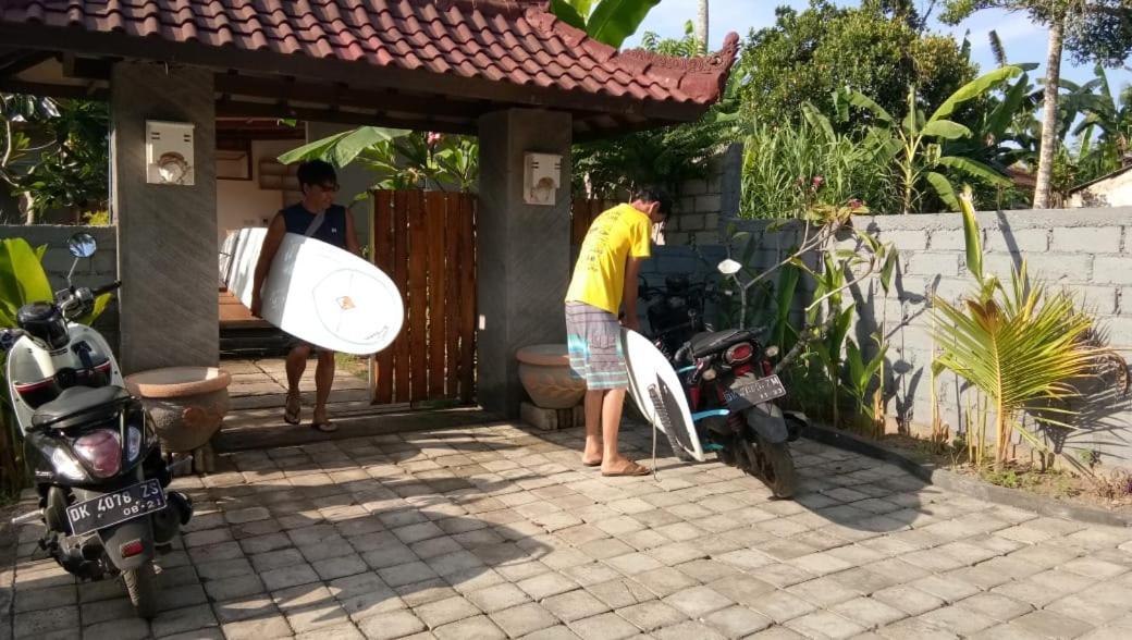 Harris Surf Villa ปูลูกาน ภายนอก รูปภาพ